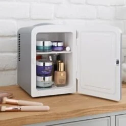 Blaupunkt 4L Mini Fridge -Quality Kitchenware Store 370510 blaupunkt mini fridge 4l 5