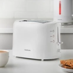 Goodmans Plastic 2 Slice Toaster - White -Quality Kitchenware Store 386700 goodmans plastic 2 slice toaster white 3